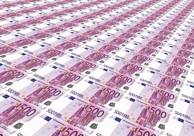 Курс валют в Україні 29 червня 2025 року: скільки коштує долар та євро. 