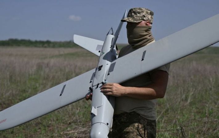 Дроны ГУР атаковали военные объекты Брянска в День Конституции, - источники