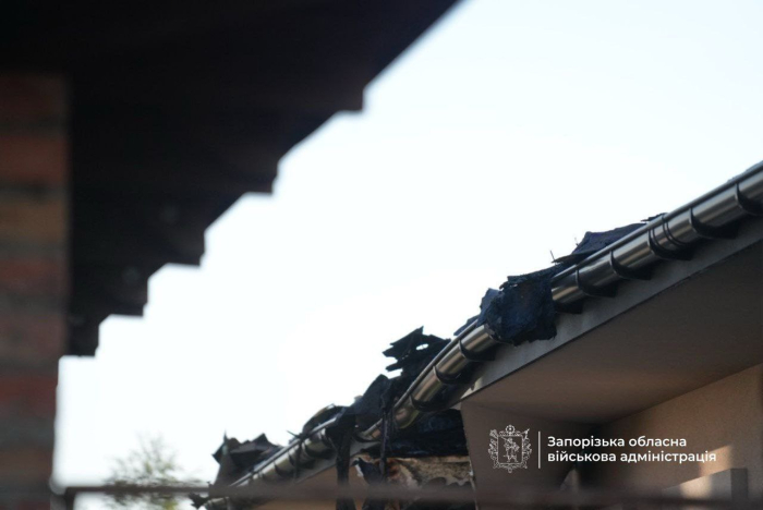 У Запоріжжі внаслідок атаки БПЛА пошкоджено три будинки.