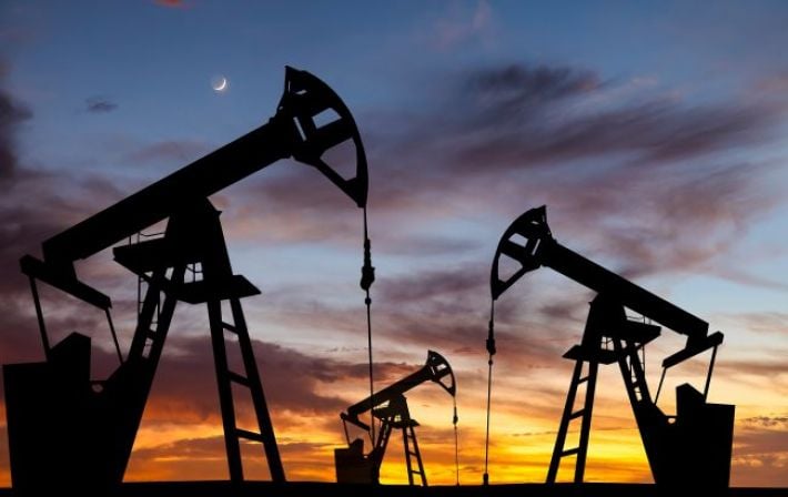 Россия потеряет десятки миллиардов из-за нового ценового потолка на нефть, – Власюк