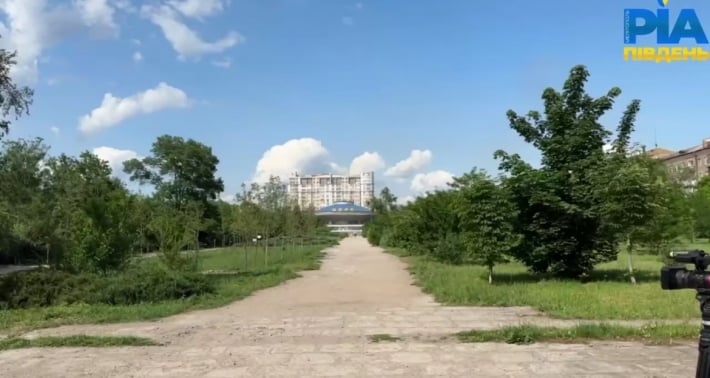 Суд закрыл дело о переименовании сквера Яланского в Запорожье: чем закончилось?