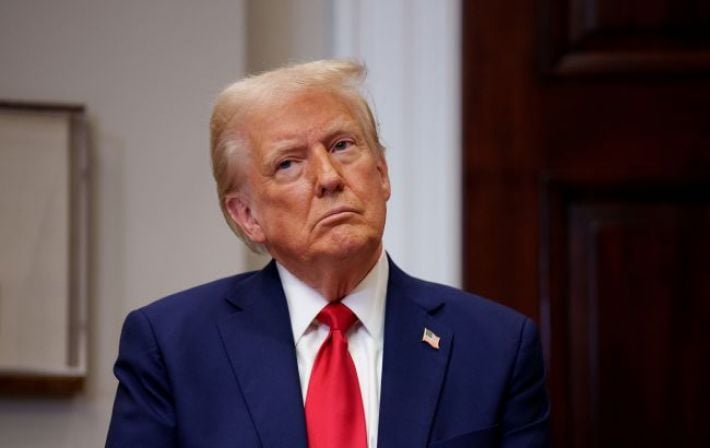 Трамп разочарован Путиным и даёт 50 дней на мир: угрожает 100% тарифами