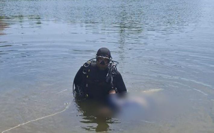 В Запорожском районе водолазы вытащили из реки тело пропавшего рыбака