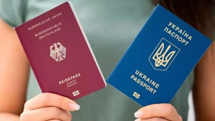 Закон о множественном гражданстве: что меняется для эвакуировавшихся мелитопольцев и тех, кто остался в оккупации
