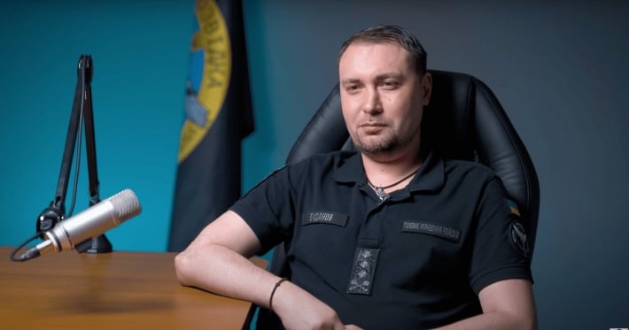 Буданов высмеял, как российские агенты "спалились" с газетой в жару