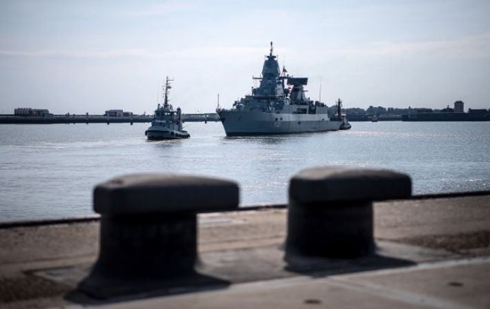 Корабли НАТО сопроводили российское судно в водах Швеции после его дрейфа