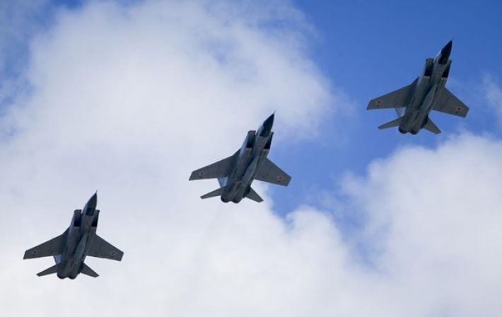 Три российских МиГ-31 нарушили воздушное пространство Эстонии