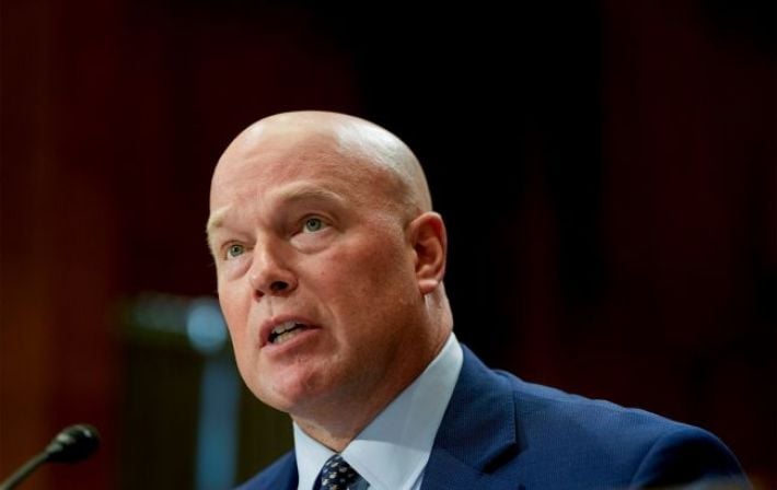 Трамп готовит новые санкции против России, чтобы заставить Путина сесть за стол переговоров, – Уитакер