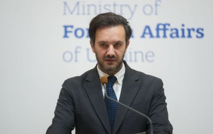 Украина ответила на абсурдную идею Путина о «коридоре» для журналистов: помним Иловайск