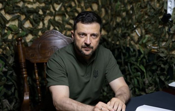 Отвечаем на удары: Зеленский анонсировал уничтожение российских складов и топлива