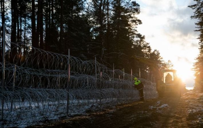 Беларусь угрожает литовскому транспорту из-за закрытия границы: Заявления МИД