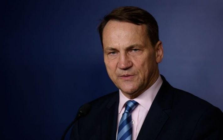 Дипломатический ответ на саботаж: Польша закроет последнее консульство РФ из-за взрывов на железной дороге