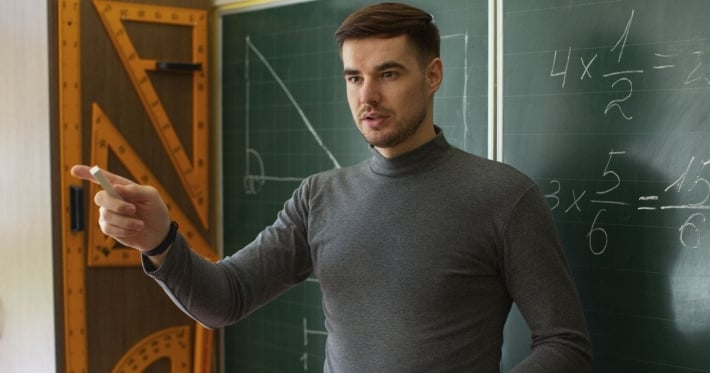 Каждый учитель получит деньги: правительство ввело новую поддержку для педагогов