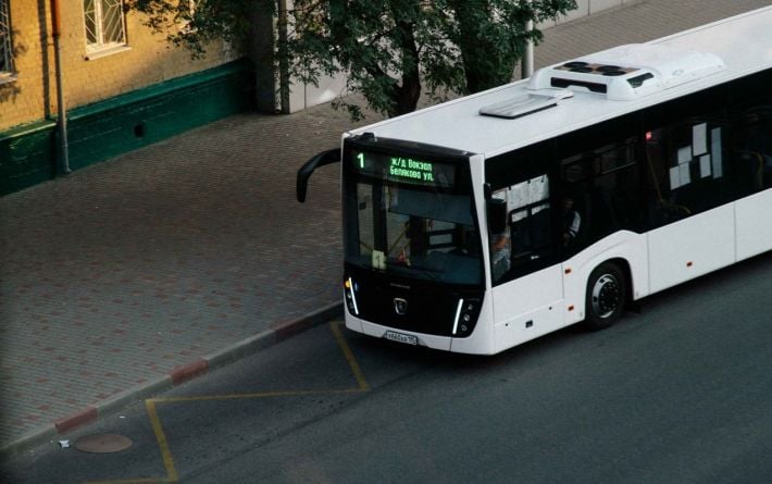 Куда исчезли автобусы - жители Мелитополя упрекают оккупационные власти в плохой работе общественного транспорта