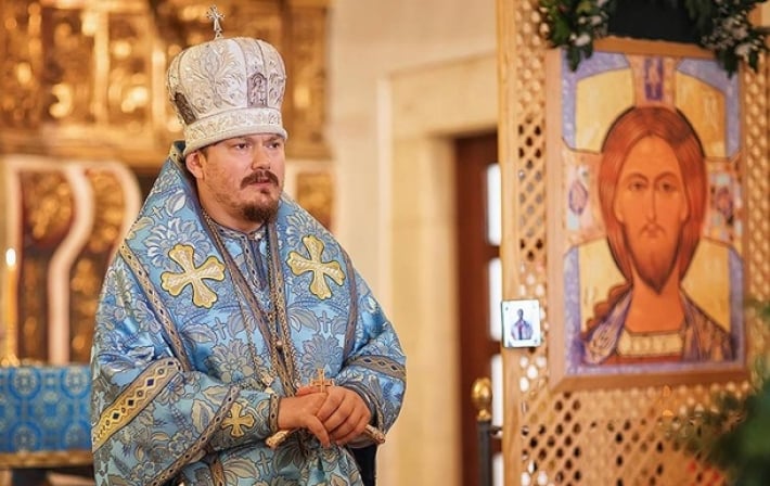 Патриарх Кирилл уволил главу РПЦ в Западной Европе из-за "игры в покер"