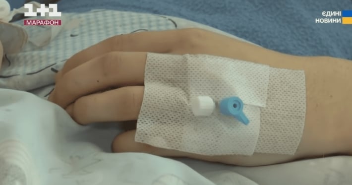 Подростковая жестокость: 15-летняя девушка госпитализирована после "прогулки" с подругами