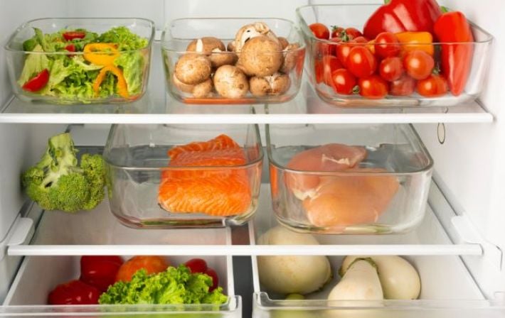 Популярные продукты, которые не следует замораживать повторно: риск для вкуса и здоровья