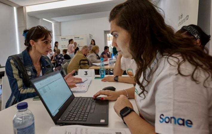 Португалия отменила временную защиту для белорусов, которые бежали из Украины из-за войны