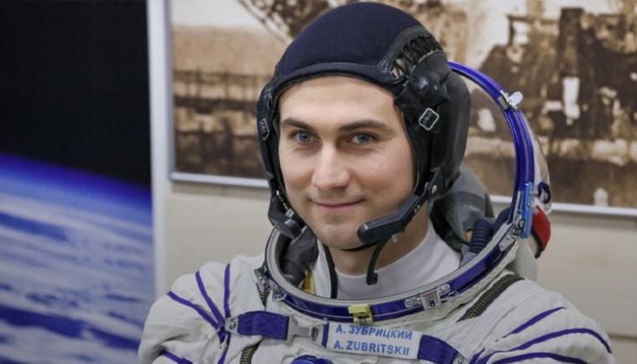 Российский космонавт-предатель с Запорожья оформил госуслугу на орбите и выбрал "самую российскую"