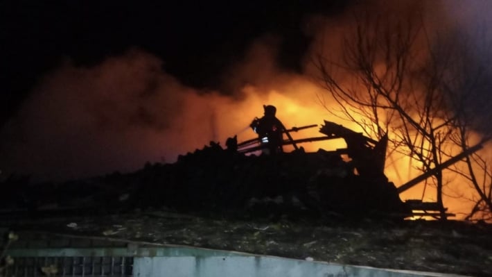 Российский удар по Запорожскому району: ранена женщина, разрушены дома