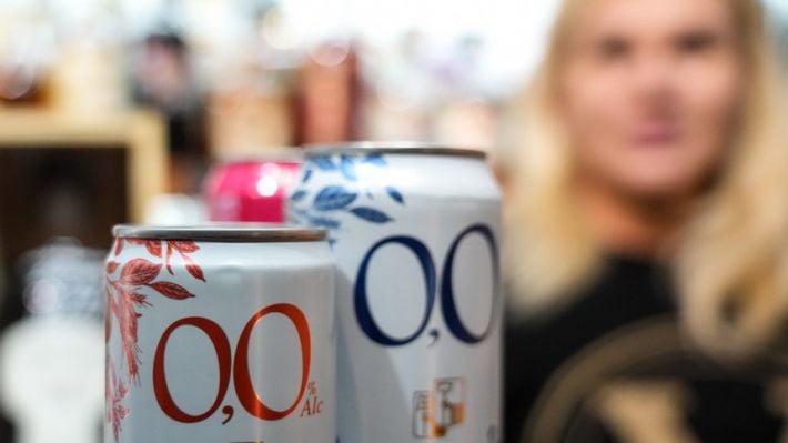 В России предлагают запретить продажу детям «нулёвку», в оккупированном Мелитополе алкомаркеты растут как грибы после дождя