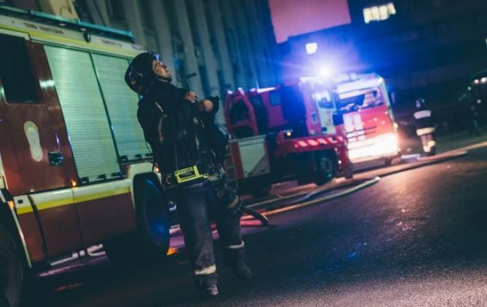 В Саратове гремели взрывы: под ударом оказался местный НПЗ, зафиксирован пожар