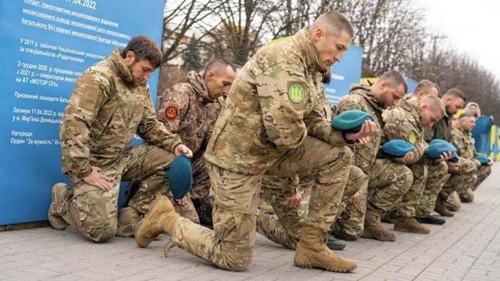 В Запорожье почтили память погибших морских пехотинцев Украины
