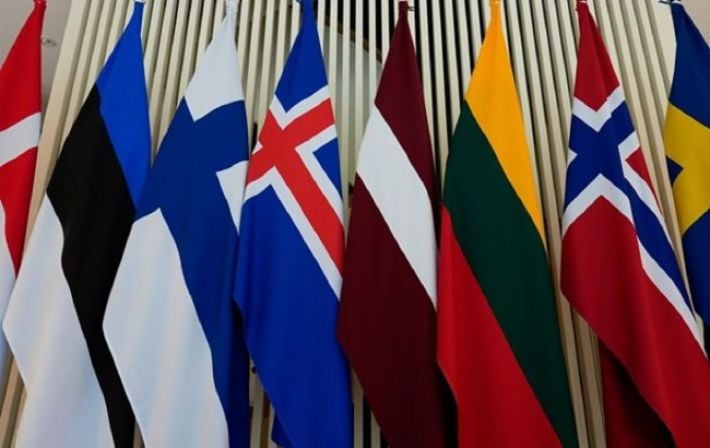 Восемь северных стран готовы продолжать поставки оружия Киеву