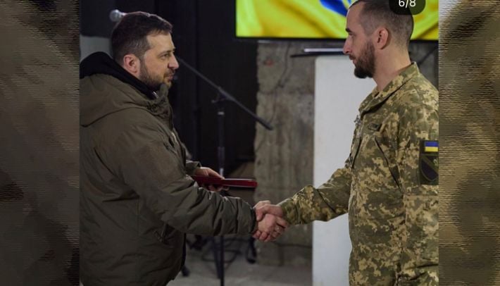 Погиб боец из Бердянского района, которого награждал Владимир Зеленский