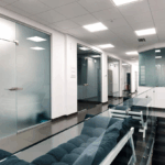 скляні двері офіс