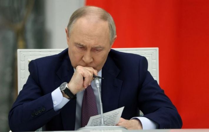 Дипломатический треугольник: Кремль требует от США «отчета» о тайных договоренностях с Украиной и ЕС