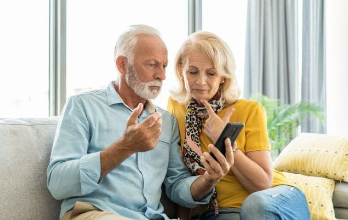 Фейковая «надбавка» за возраст: ПФУ предупреждает об опасной схеме мошенников в Telegram