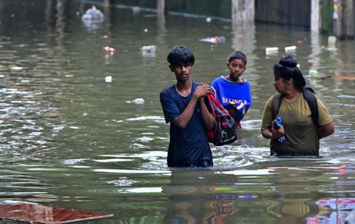 На Шри-Ланке из-за мощного циклона погибли сотни людей
