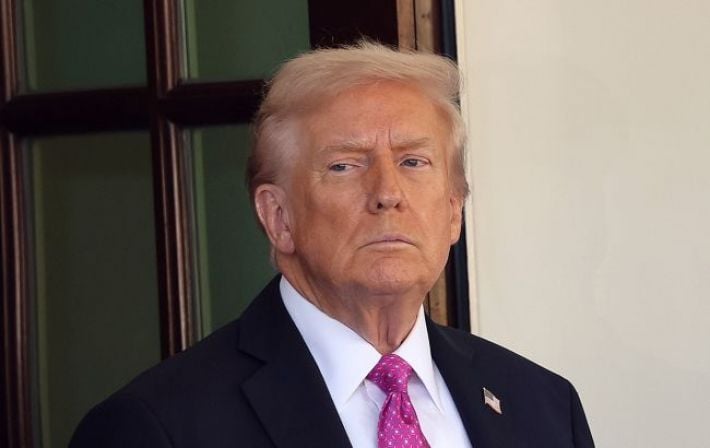 Новые «файлы Эпштейна»: в документах фигурирует эпизод знакомства Трампа с 14-летней девочкой