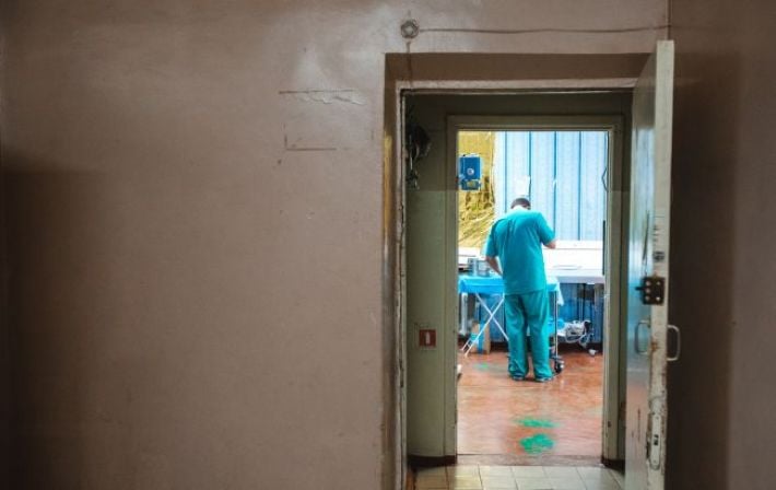 Первокурсников привлекают вместо медиков в оккупированном Луганске