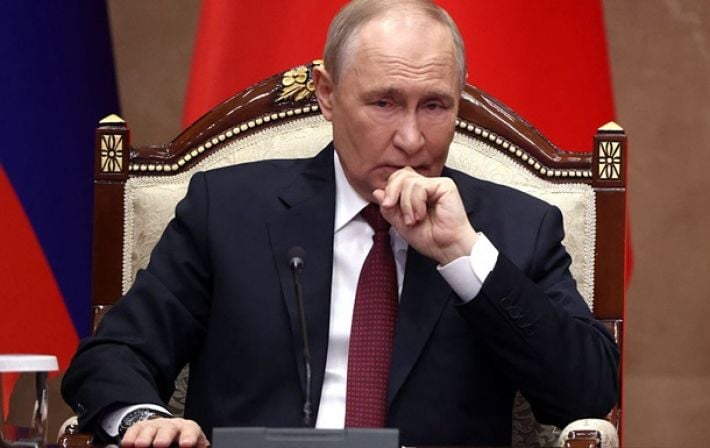 Путин признал, что не может заставить россиян рожать детей