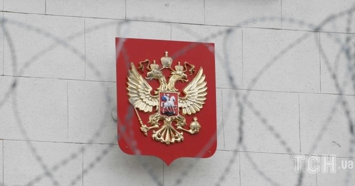 РФ отказывается освобождать здание консульства, несмотря на приказ МИД Польши: подробности