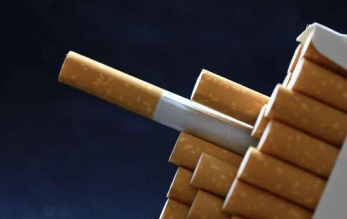 Теневой рекорд: Рынок нелегальных сигарет в Украине вырос до 17,8%, потери бюджета достигли 26,5 млрд грн