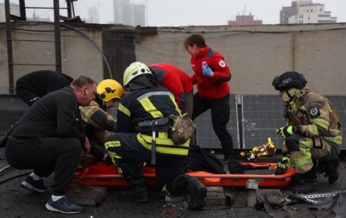 Трагедия в Днепре: 40 раненых и 4 погибших в результате ракетного удара. В городе объявлен День траура