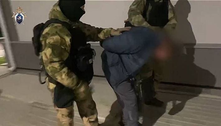 В тюрьму за 8 рыб: на оккупированной части Запорожской области посадили рыбака за вылов осетра