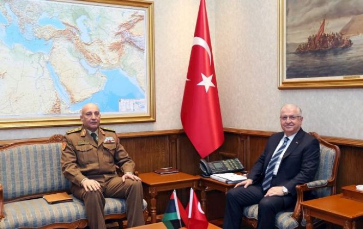 В Турции разбился самолет с начальником Генштаба Ливии на борту