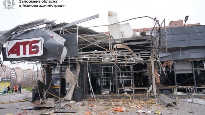 В Запорожье снова атаковали супермаркет: власти хотят освободить бизнес от налогов