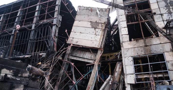 Обстрел РФ остановил транспорт в Одессе: город частично обесточен