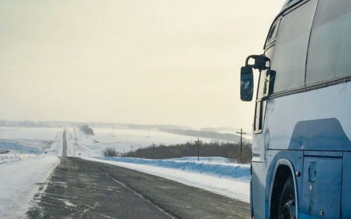 Мелитопольская логика оккупации: автостанции нет, транспорта нет, но в Россию автобус всегда найдется