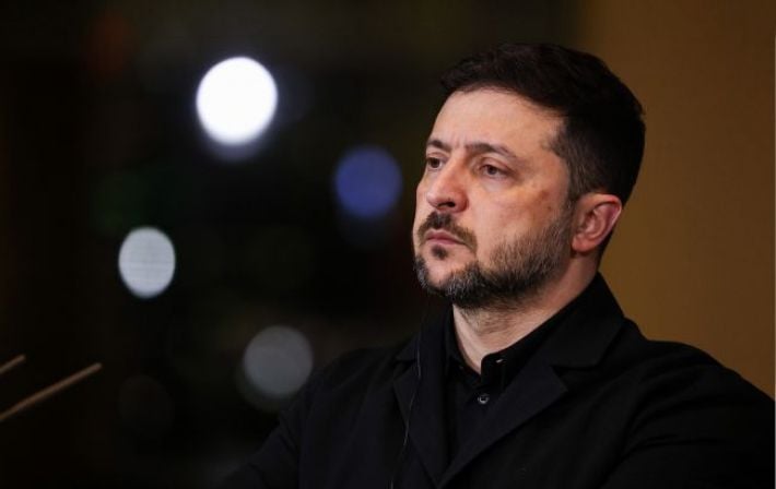 Парижский саммит: Зеленский анонсировал обсуждение статуса территорий и судьбы ЗАЭС с командой Трампа