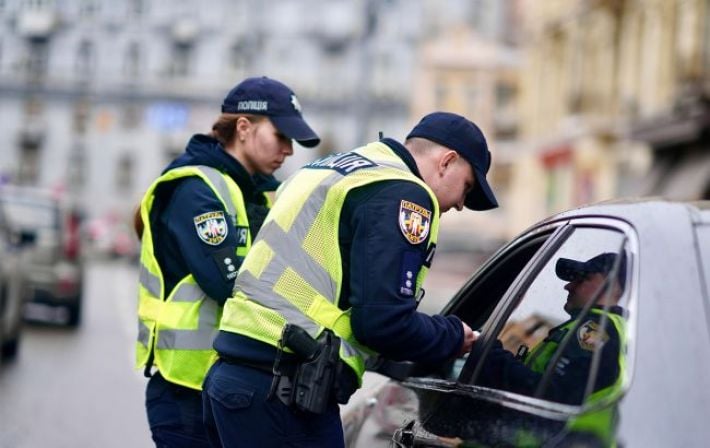Стрельба под Львовом: неизвестные атаковали микроавтобус ТЦК, полиция объявила план перехвата