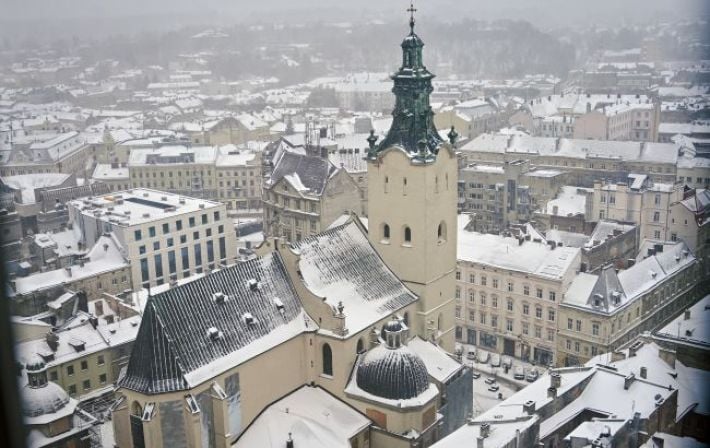 Удар по историческому наследию: во Львове из-за атаки РФ пострадал уникальный неоготический храм