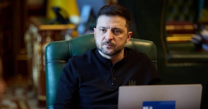 Зеленский поручил упростить работу госслужб в условиях непогоды