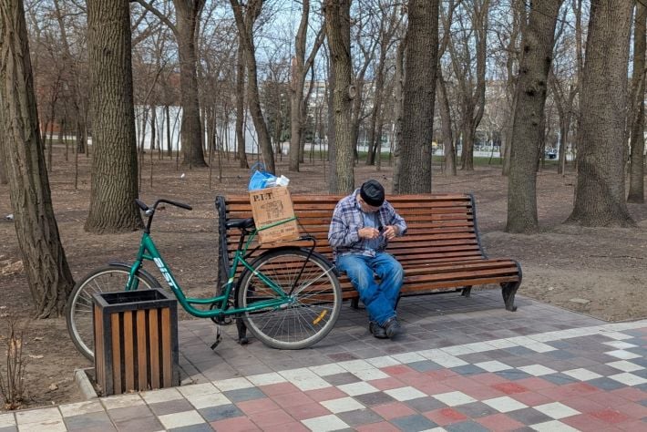 Мелитополь без выплат: почему тысячи пенсионеров остались без украинских пенсий и можно ли их вернуть