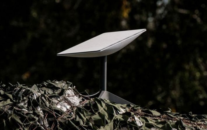 Шантаж через спутник: оккупанты заставляют семьи пленных регистрировать Starlink на себя